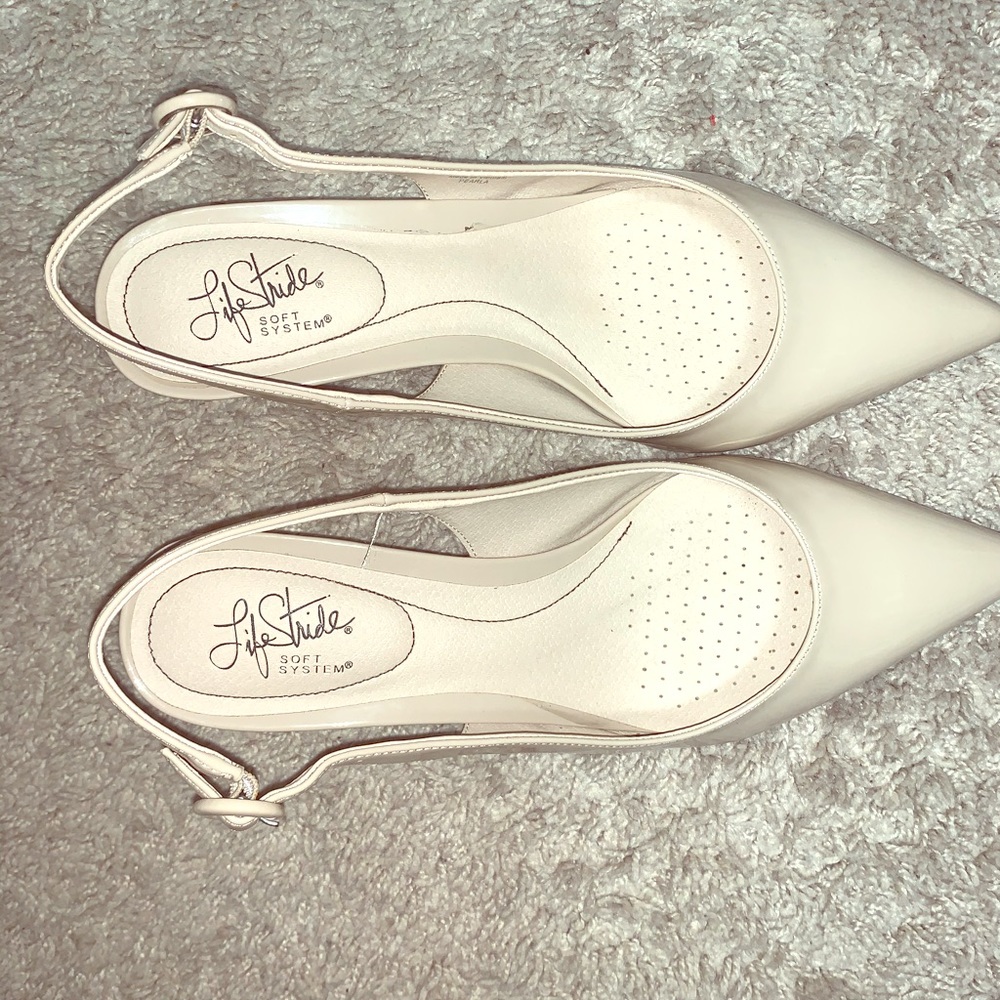 🌺SALE💃🏻 3” Tan Sling back pumps/ heels